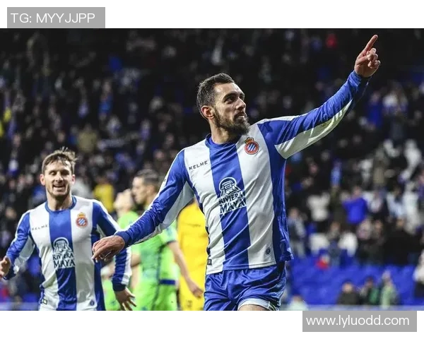 西班牙人足球队历史十大球星盘点及其传奇表现分析