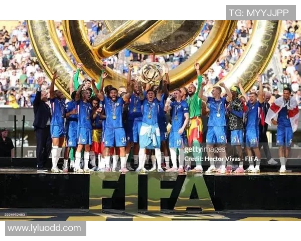 足球世达3号球星是谁揭秘他的成就与传奇故事